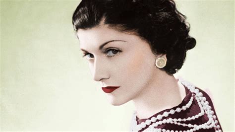 biografia coco chanel|coco chanel muerte.